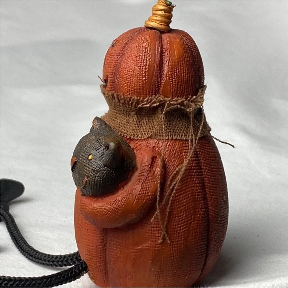 N/A charming pumpkin